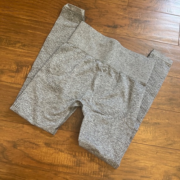 Gymshark Vital Seamless Leggings in size Small - Picture 4 of 5